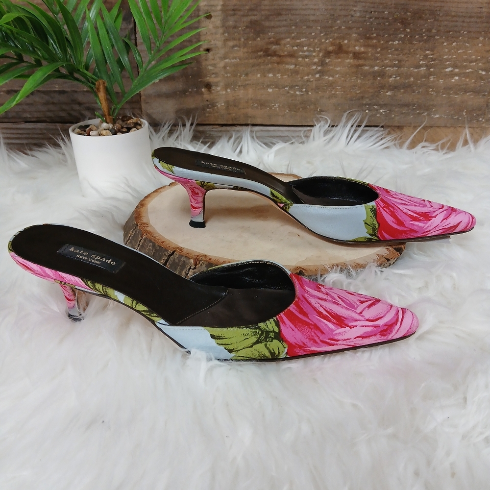 Kate Spade Pink Floral Heels - Picture 2 of 10